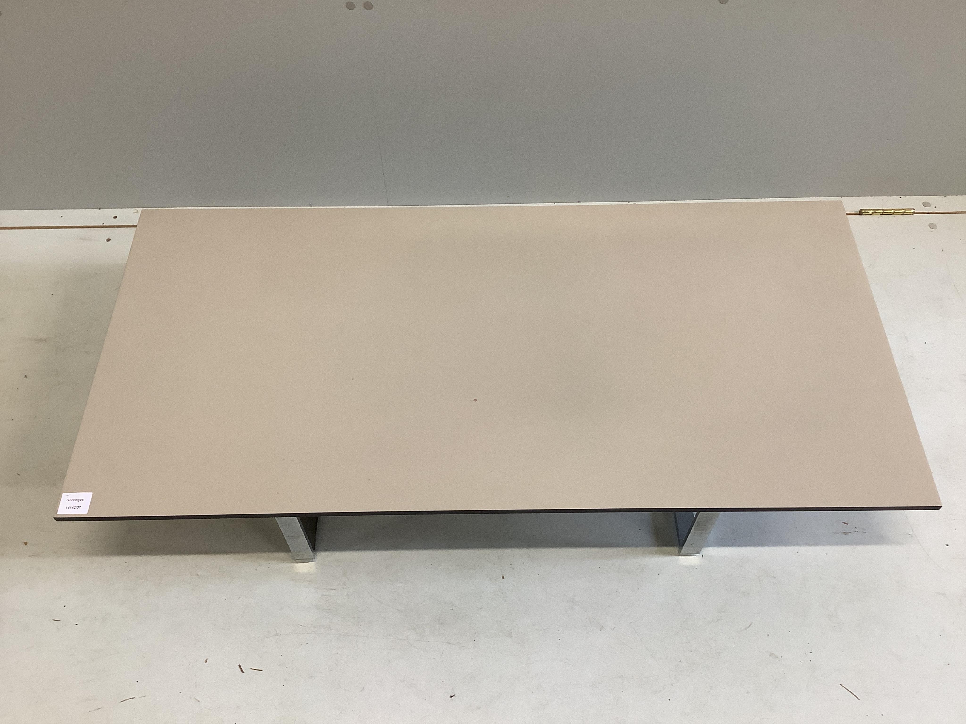 An Italian rectangular coffee table, width 120cm, depth 57cm, height 20cm